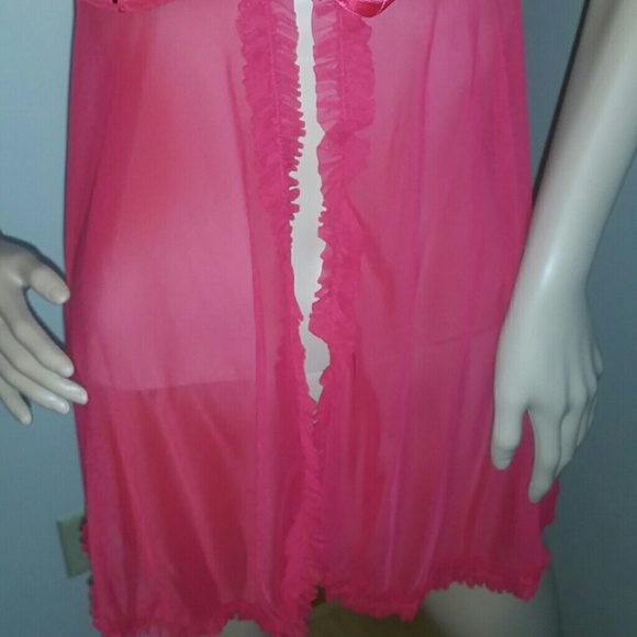NWOT Victoria's Secret Camisole - Picture 4 of 9